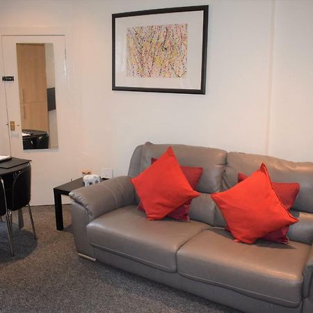 Kelpies Serviced Apartments-Bonnie Edinburgh Buitenkant foto